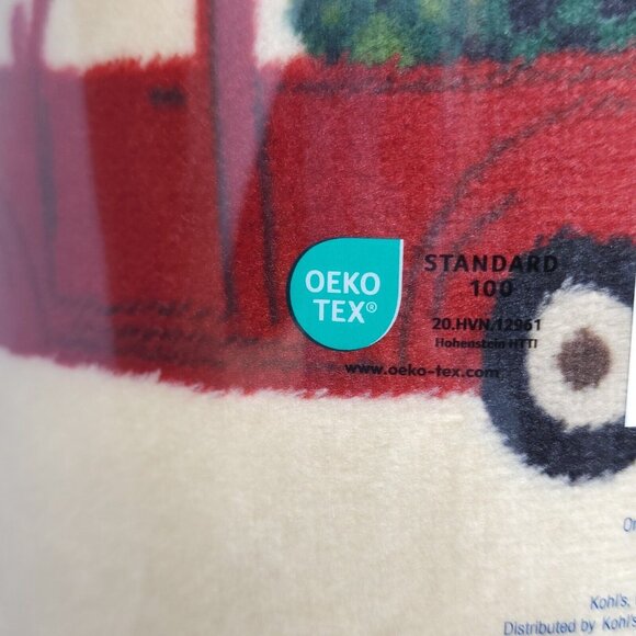 The Big One Oversized Plush Throw With Red Truck & Christmas Tree Pattern 5 Ft x - Picture 8 of 10